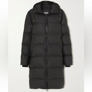 Rains brand new, knee length puffer jacket